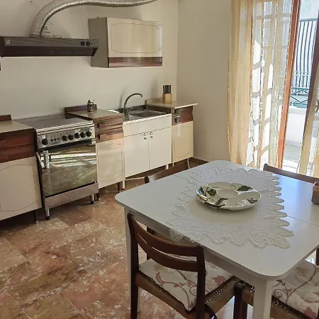 Mare Apartment *